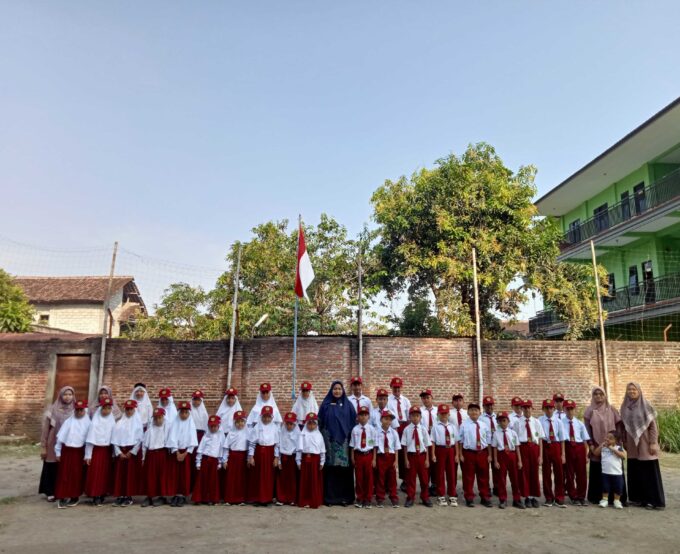 80 Tahun Merdeka: Bersatu Berdaulat Rakyat Sejahtera Indonesia Maju